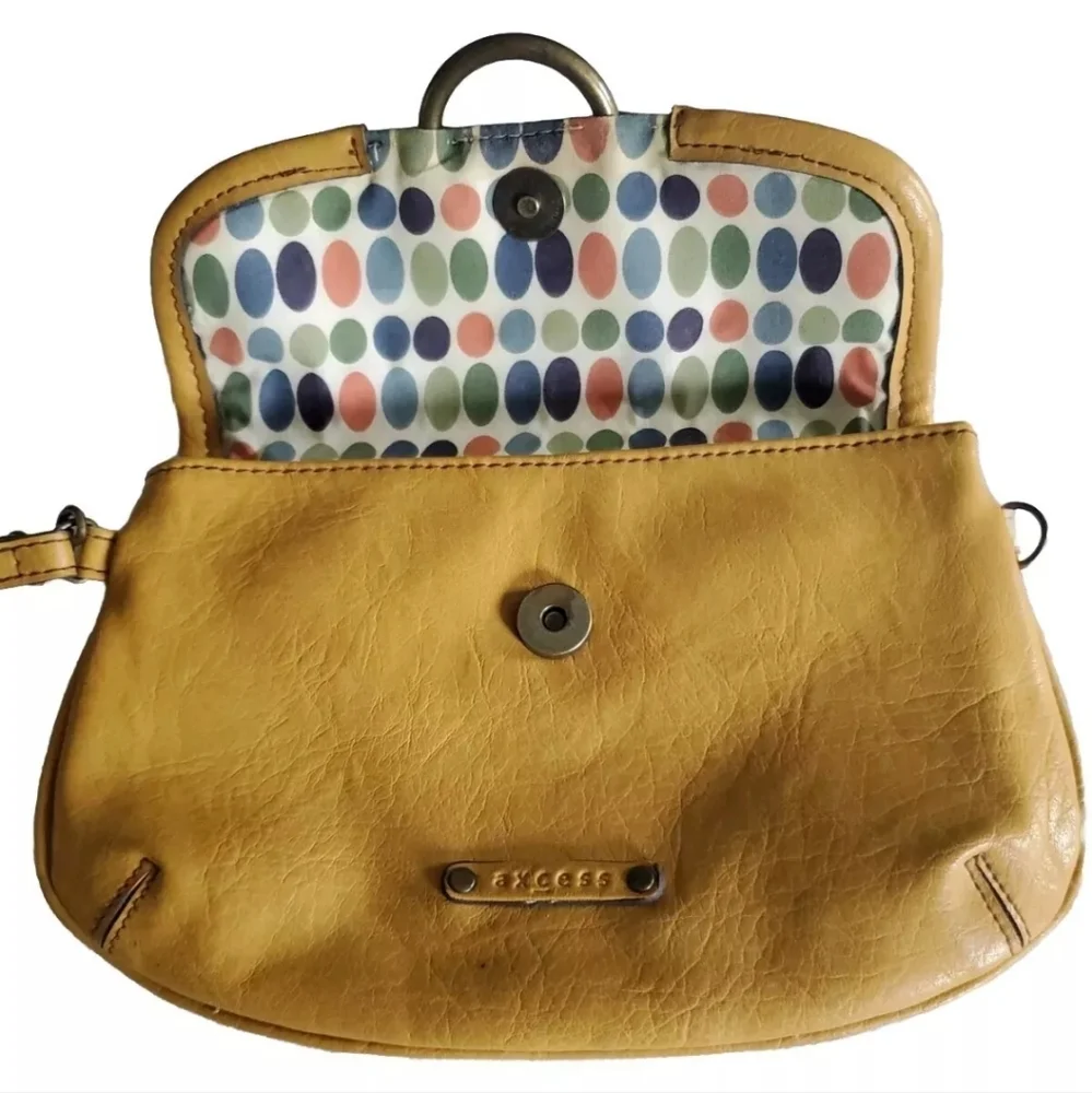 Liz Claiborne AXCESS Small Rust Copper Faux Leather Shoulder Bag Wristlet Purse